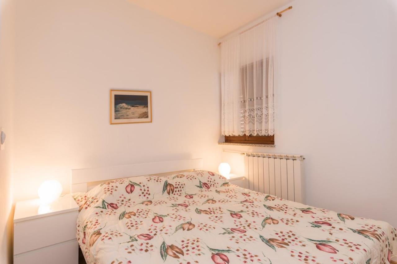 Apartments Villa Adria 라벡 객실 사진