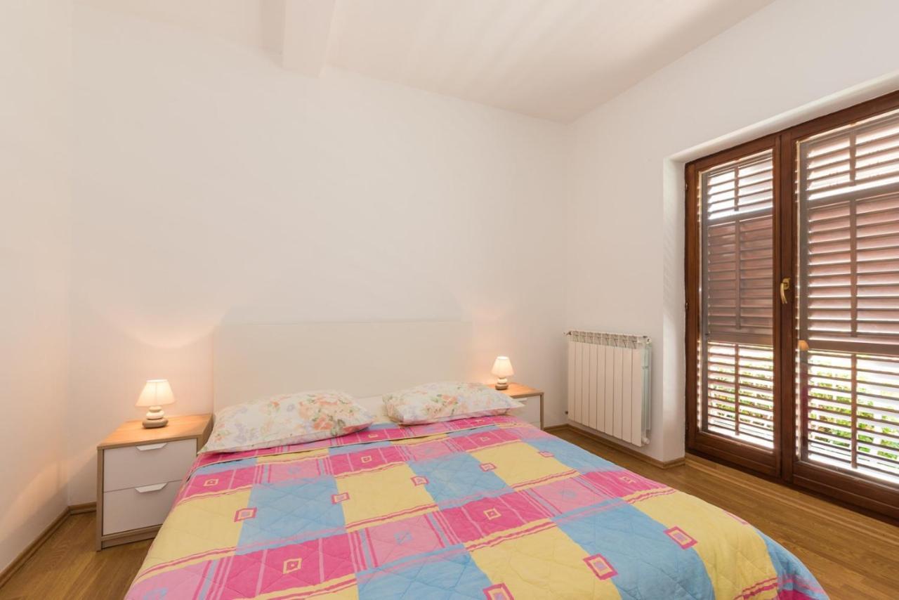 Apartments Villa Adria 라벡 객실 사진